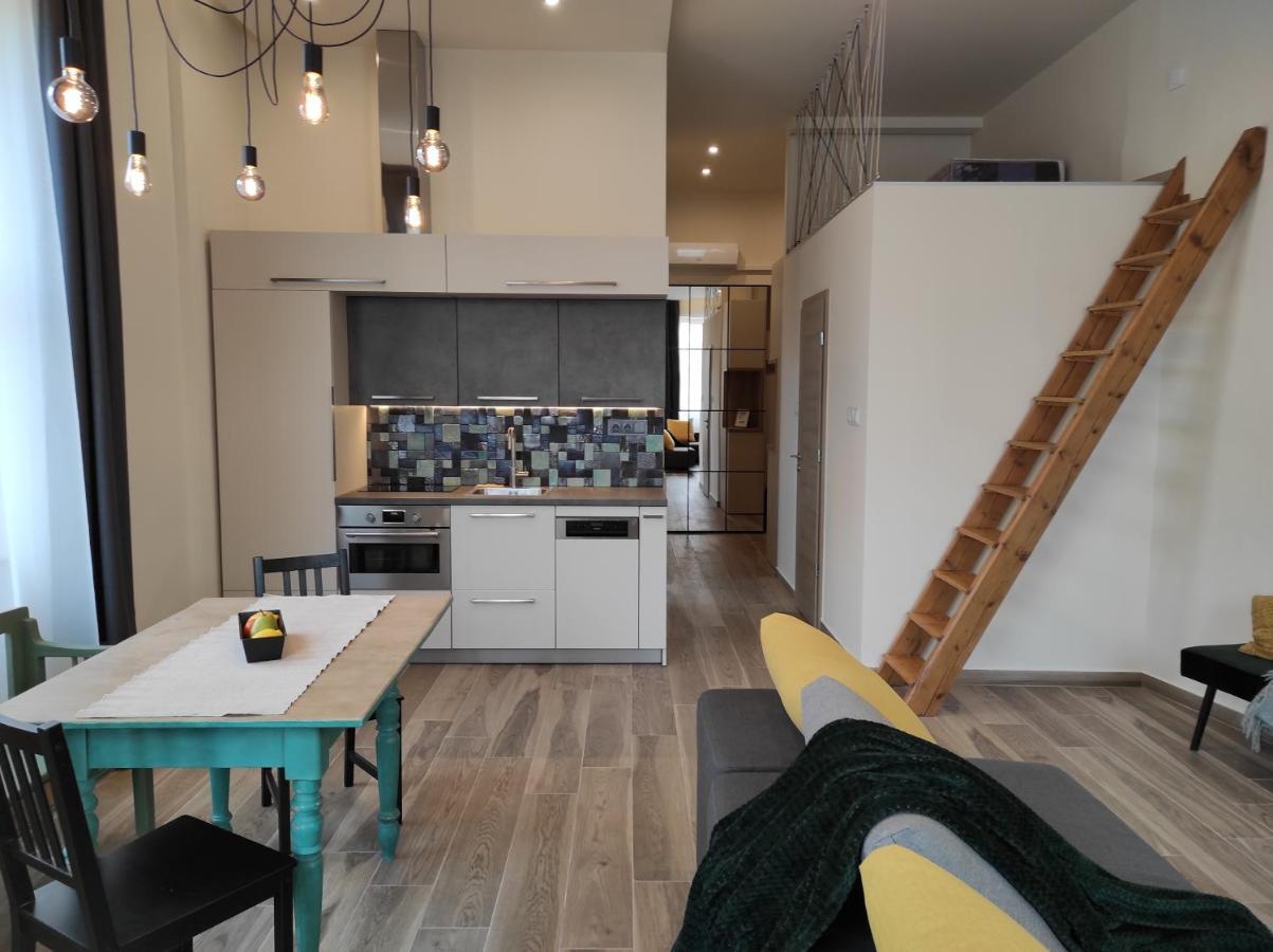 City Art Inn Szeged Ngoại thất bức ảnh